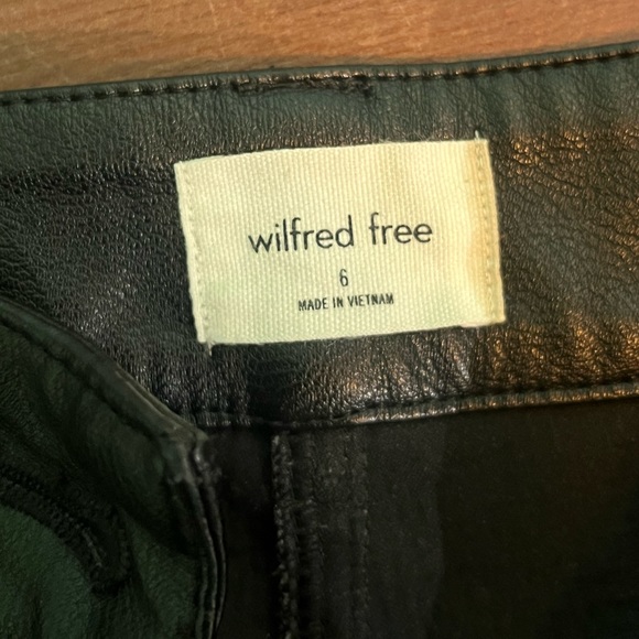 Aritzia Melina leather cargo pants - Picture 2 of 3